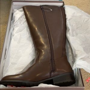 NIB Lifestride brown  boots size 7.5 wide shaft
